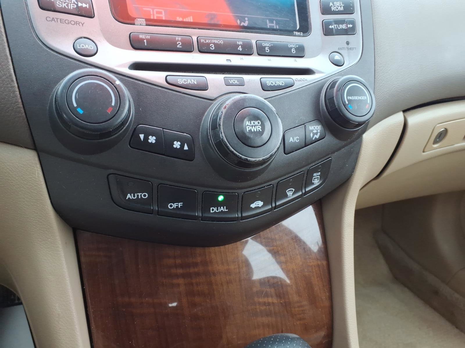 Used 2007 Honda Accord EX-L image 21