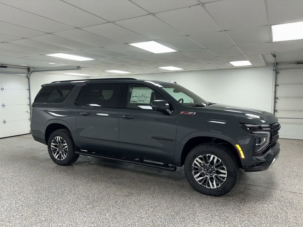 New 2026 Chevrolet Suburban Z71 w/ Comfort Package AWD/4WD image 1