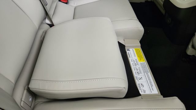 New 2027 Volvo XC60 B5 Ultra AWD/4WD image 34