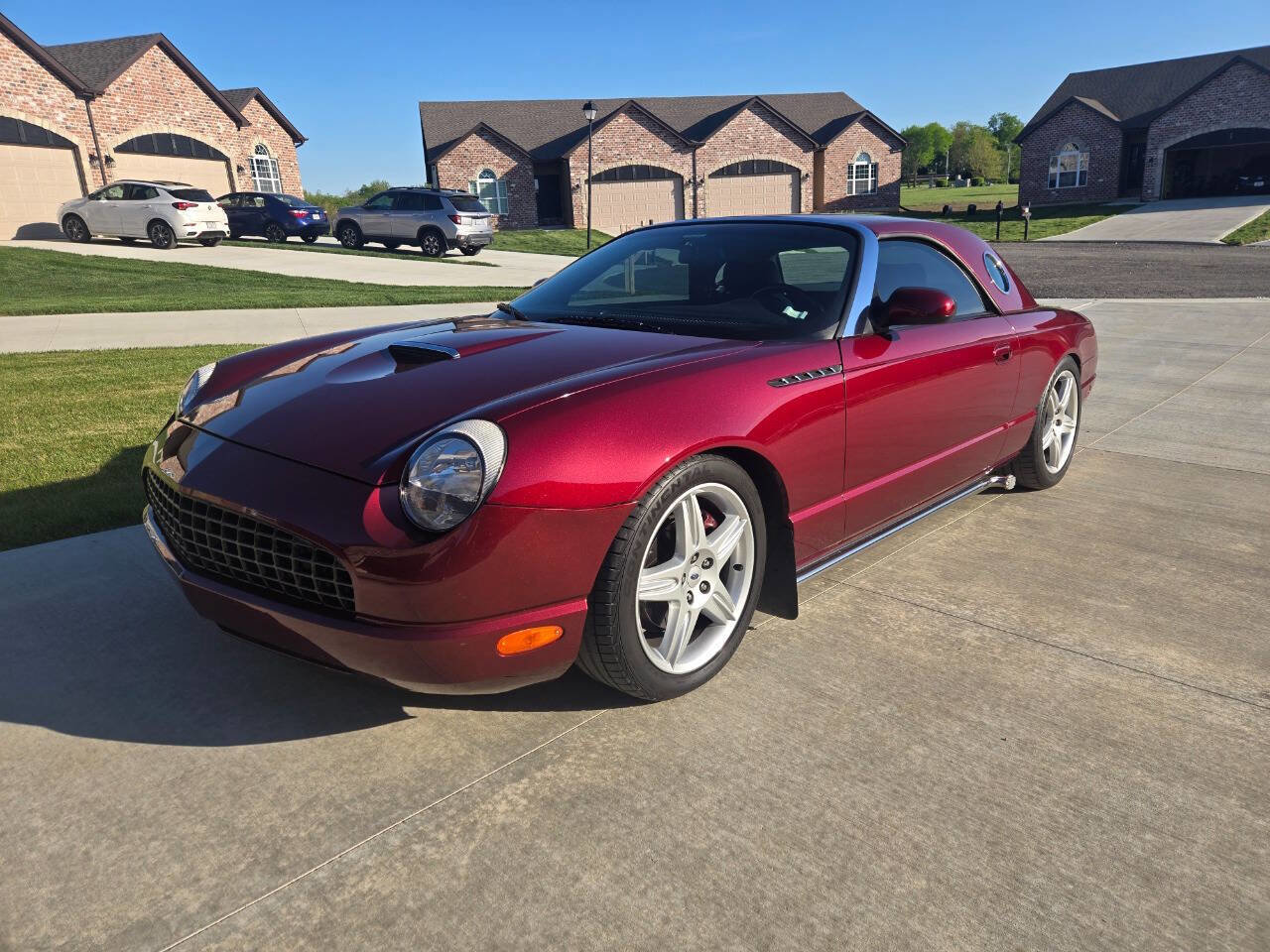 Used 2004 Ford Thunderbird Deluxe RWD image 10