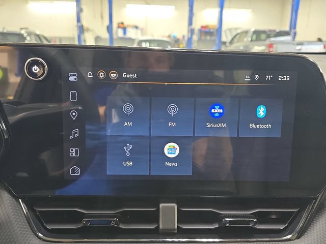 New 2026 Chevrolet Equinox RS w/ Convenience Package III AWD/4WD image 25