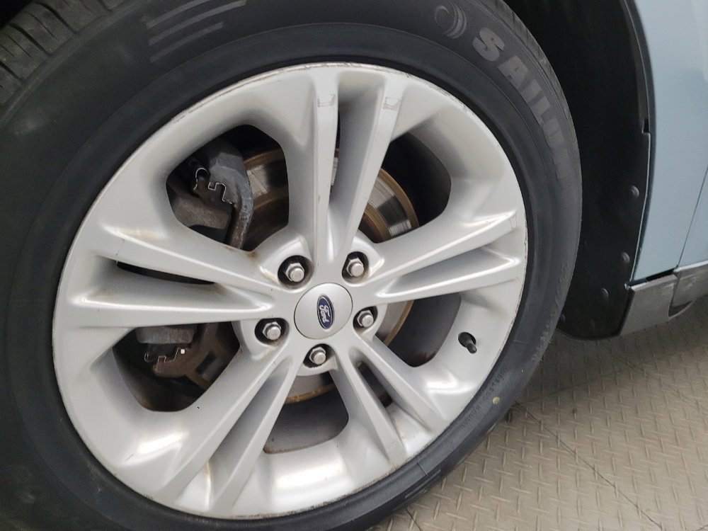 Used 2013 Ford Taurus SEL image 31