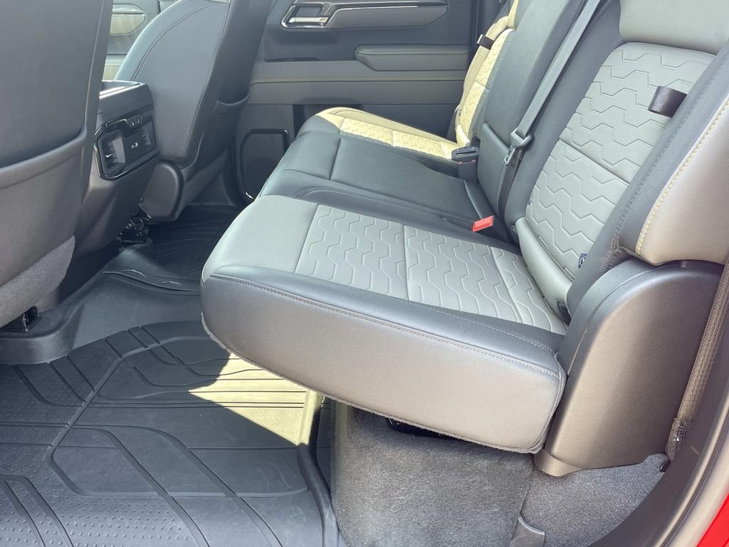 Used 2024 Chevrolet Silverado 1500 ZR2 w/ Technology Package AWD/4WD image 15