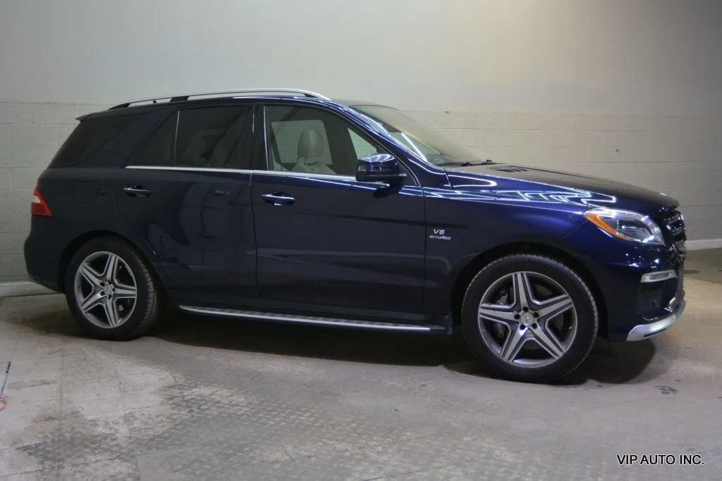 Used 2012 Mercedes-Benz ML 63 AMG 4MATIC image 27