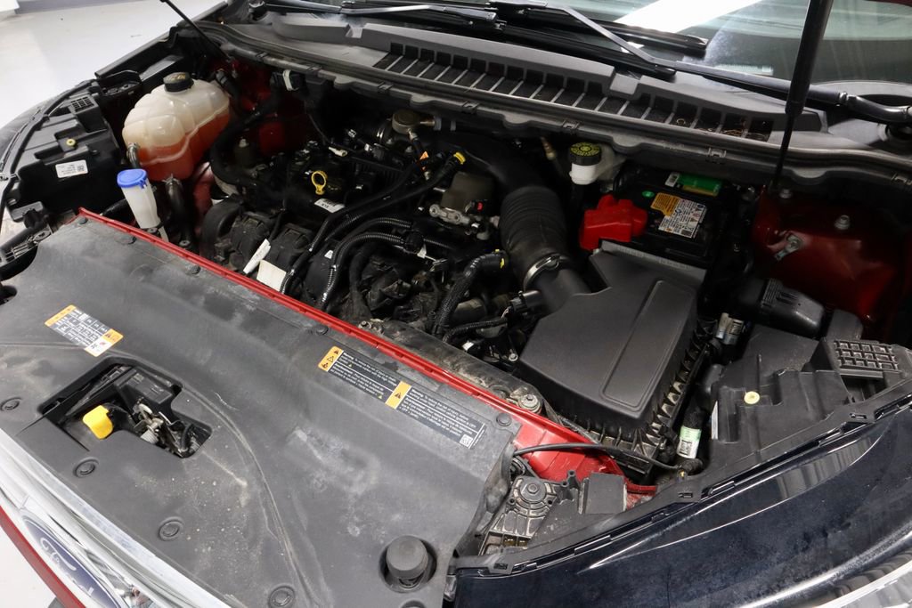 Certified 2019 Ford Edge Titanium w/ Cold Weather Package image 18