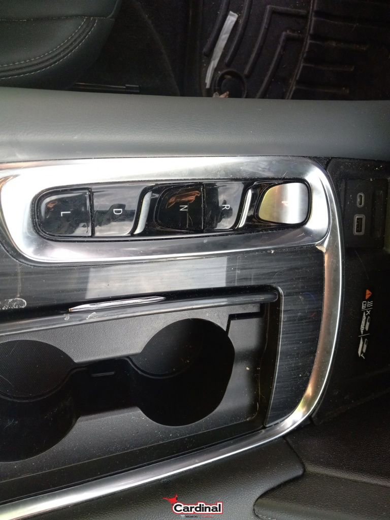 Certified 2022 Buick Enclave Essence w/ Experience Buick Package image 35