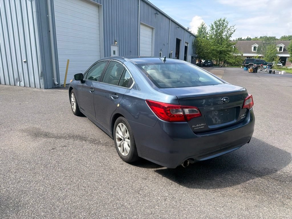 Used 2017 Subaru Legacy 2.5i Premium AWD/4WD image 8