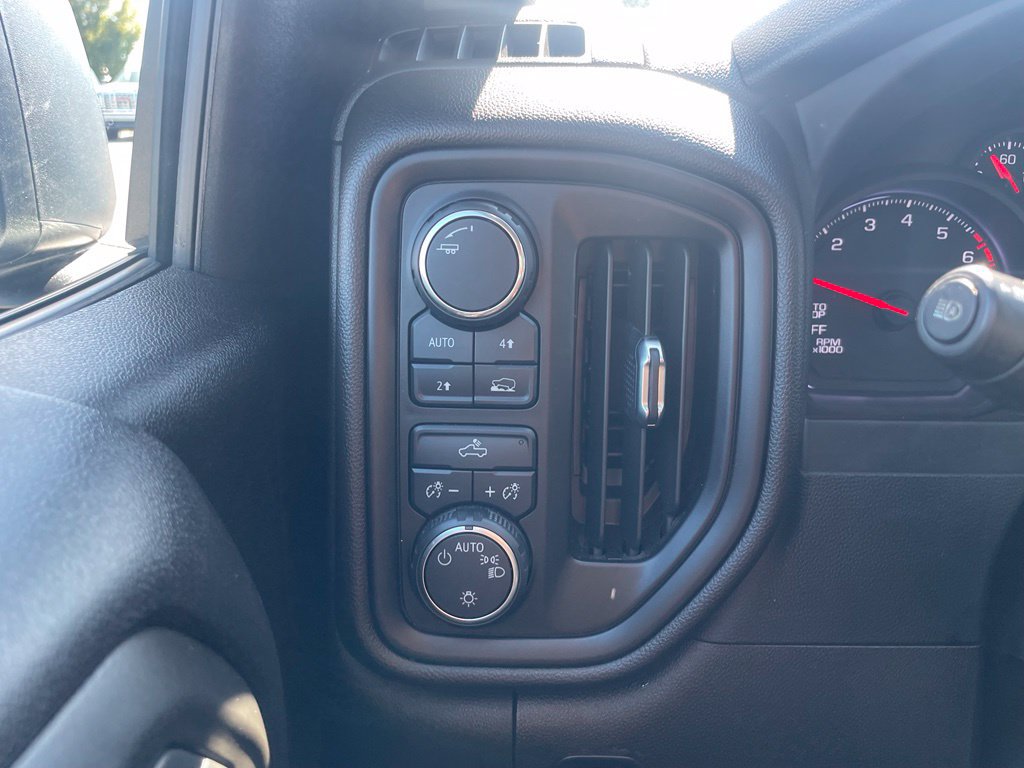 Used 2024 Chevrolet Silverado 1500 Custom AWD/4WD image 15