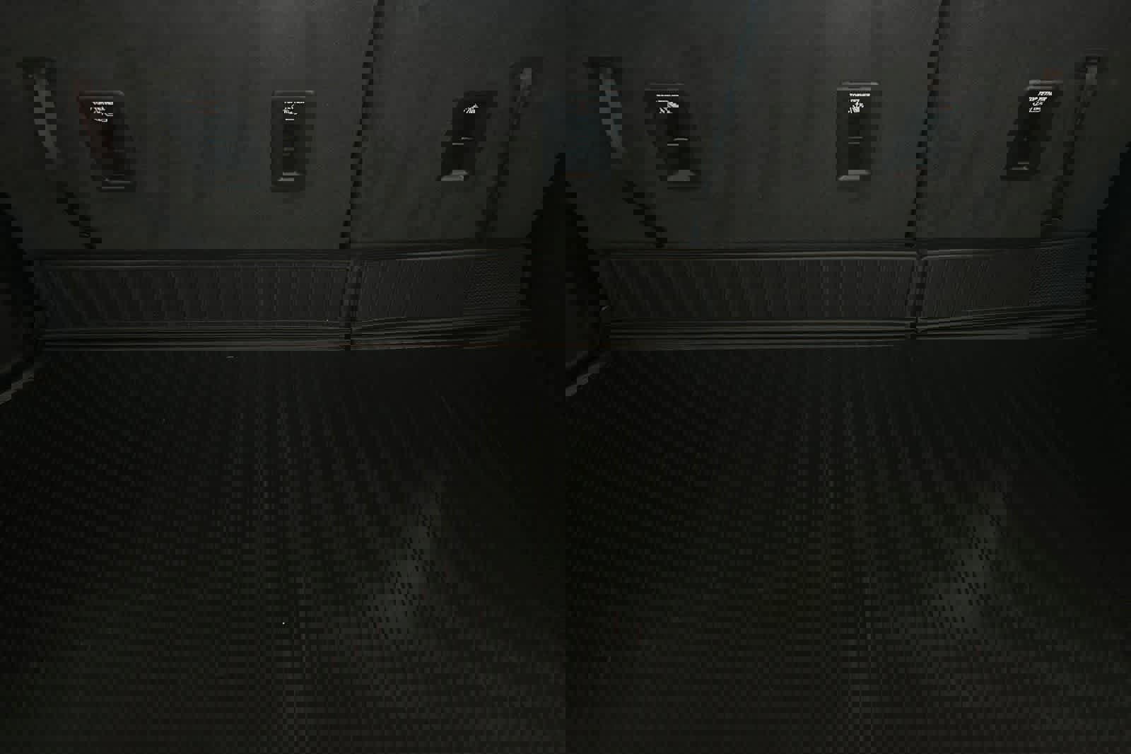 Used 2025 Chevrolet Traverse Z71 w/ Driver Confidence Package image 19