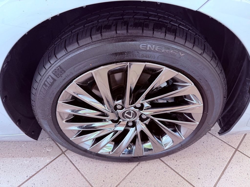 Certified 2024 Lexus ES 350 Ultra Luxury FWD image 19