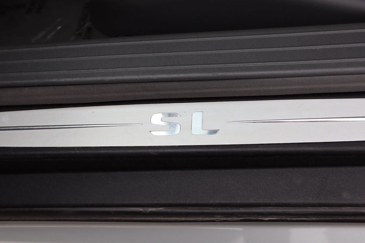 Used 2004 Mercedes-Benz SL 500 image 23