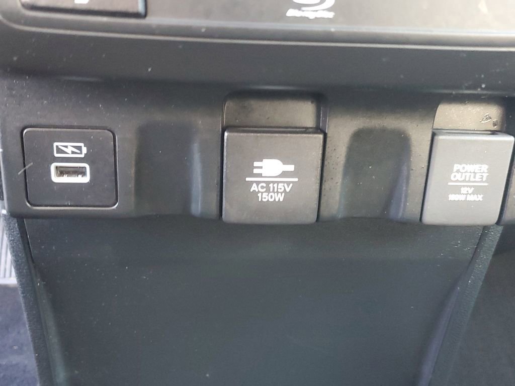 Used 2023 Honda Odyssey Touring image 23