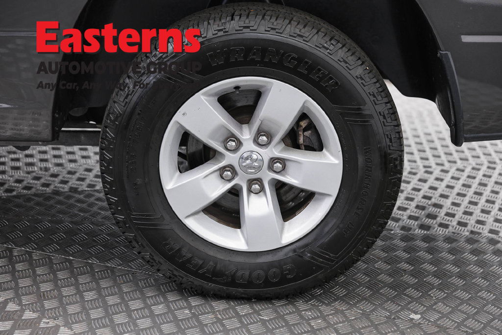 Used 2024 RAM 1500 Classic SLT RWD image 32