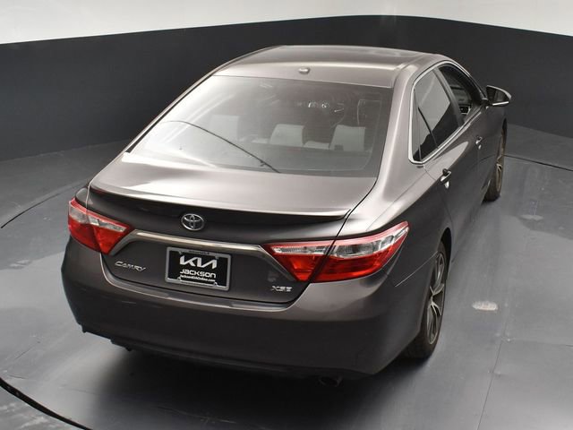 Used 2017 Toyota Camry XSE w/ Moonroof Package FWD image 48