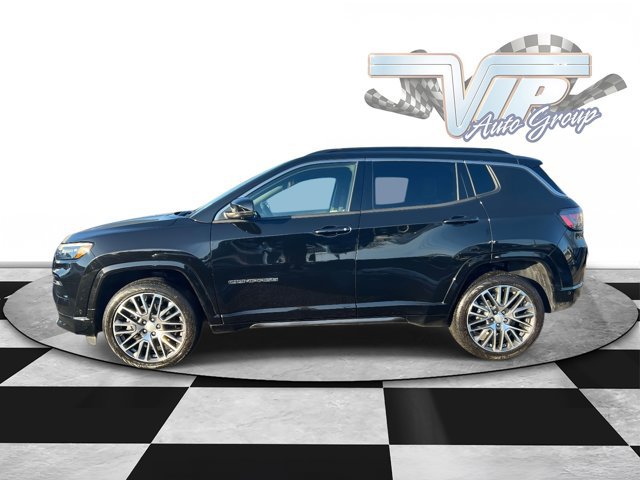 Used 2023 Jeep Compass Limited w/ Elite Group image 4