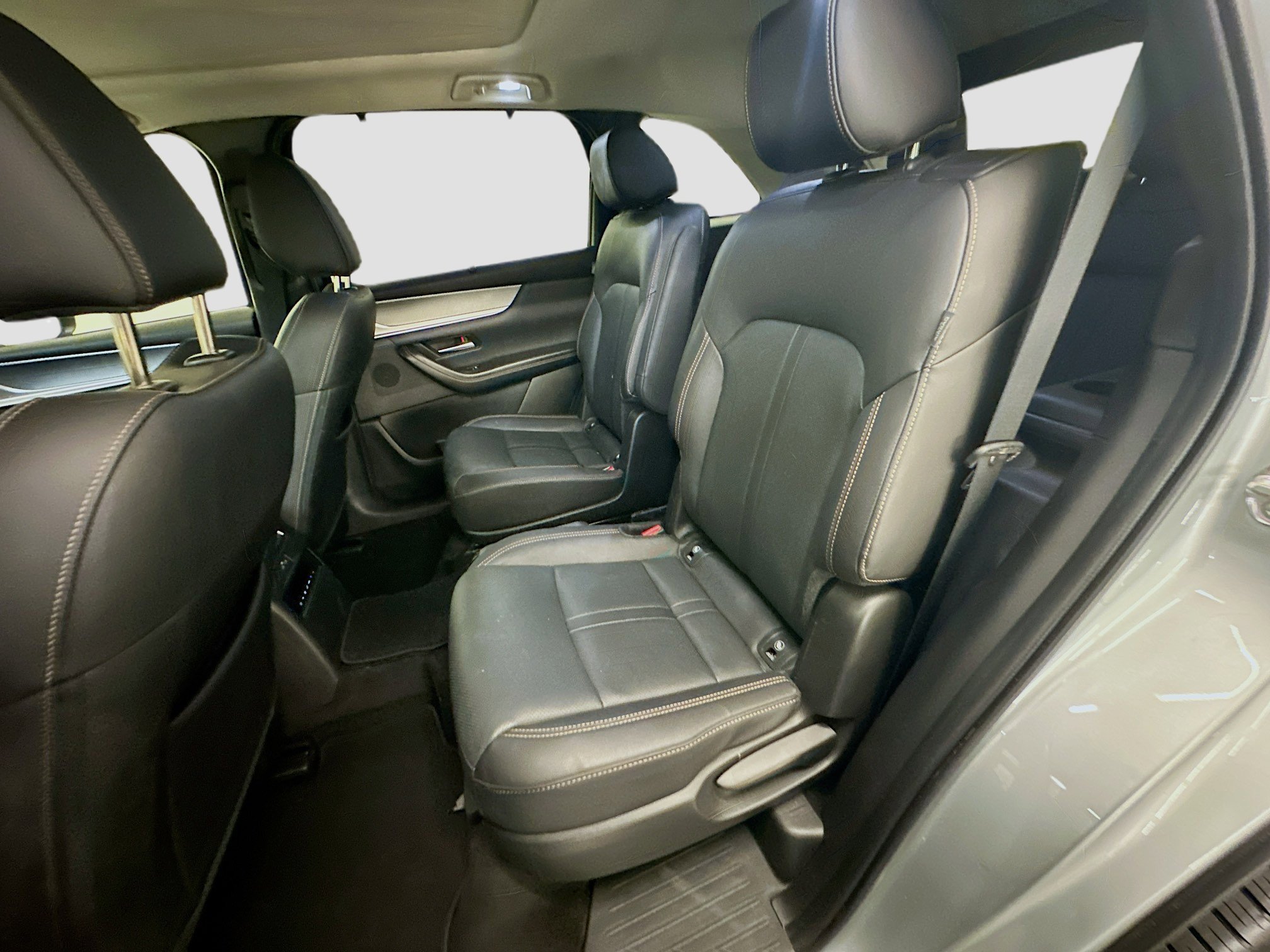 Used 2025 MAZDA CX-90 3.3 Turbo w/ Premium Sport Pkg image 30