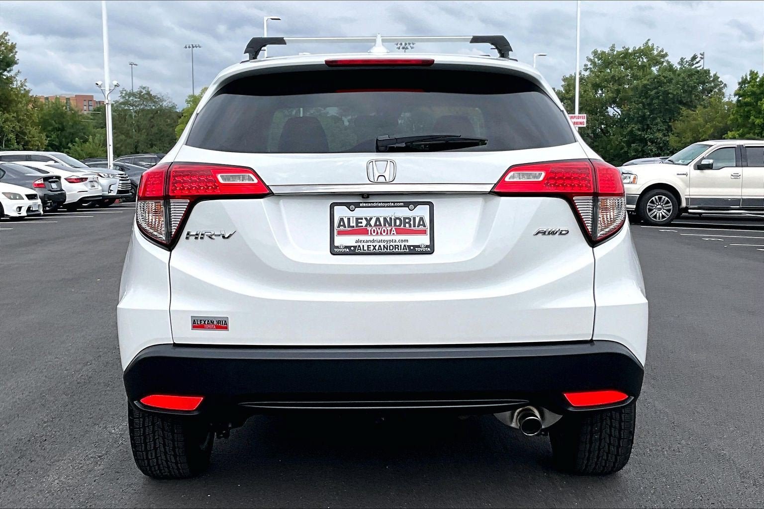 Used 2021 Honda HR-V EX image 4