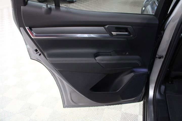 New 2026 GMC Terrain Elevation FWD image 20