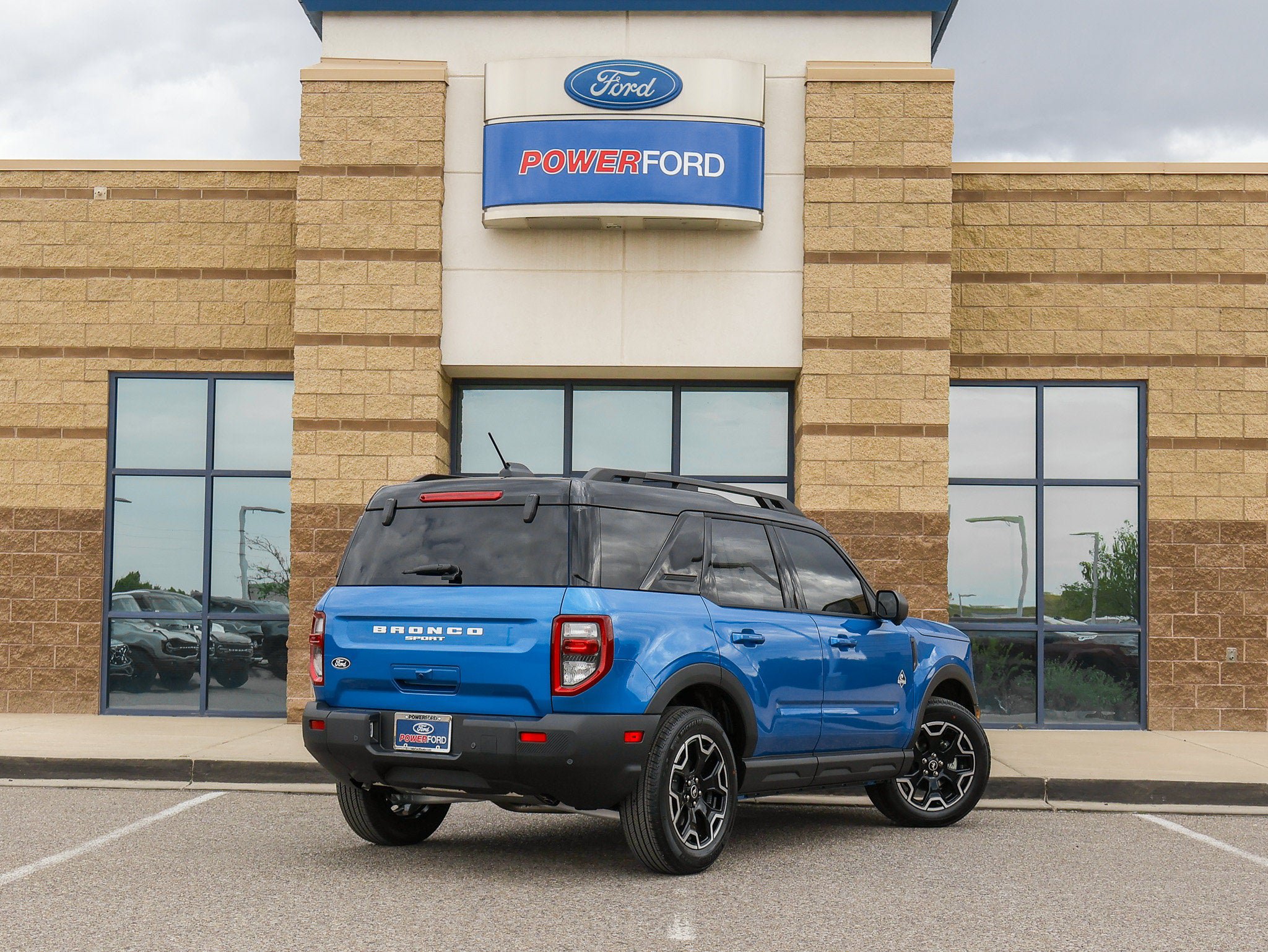 New 2026 Ford Bronco Sport Outer Banks w/ Outer Banks Tech Package+ AWD/4WD image 5