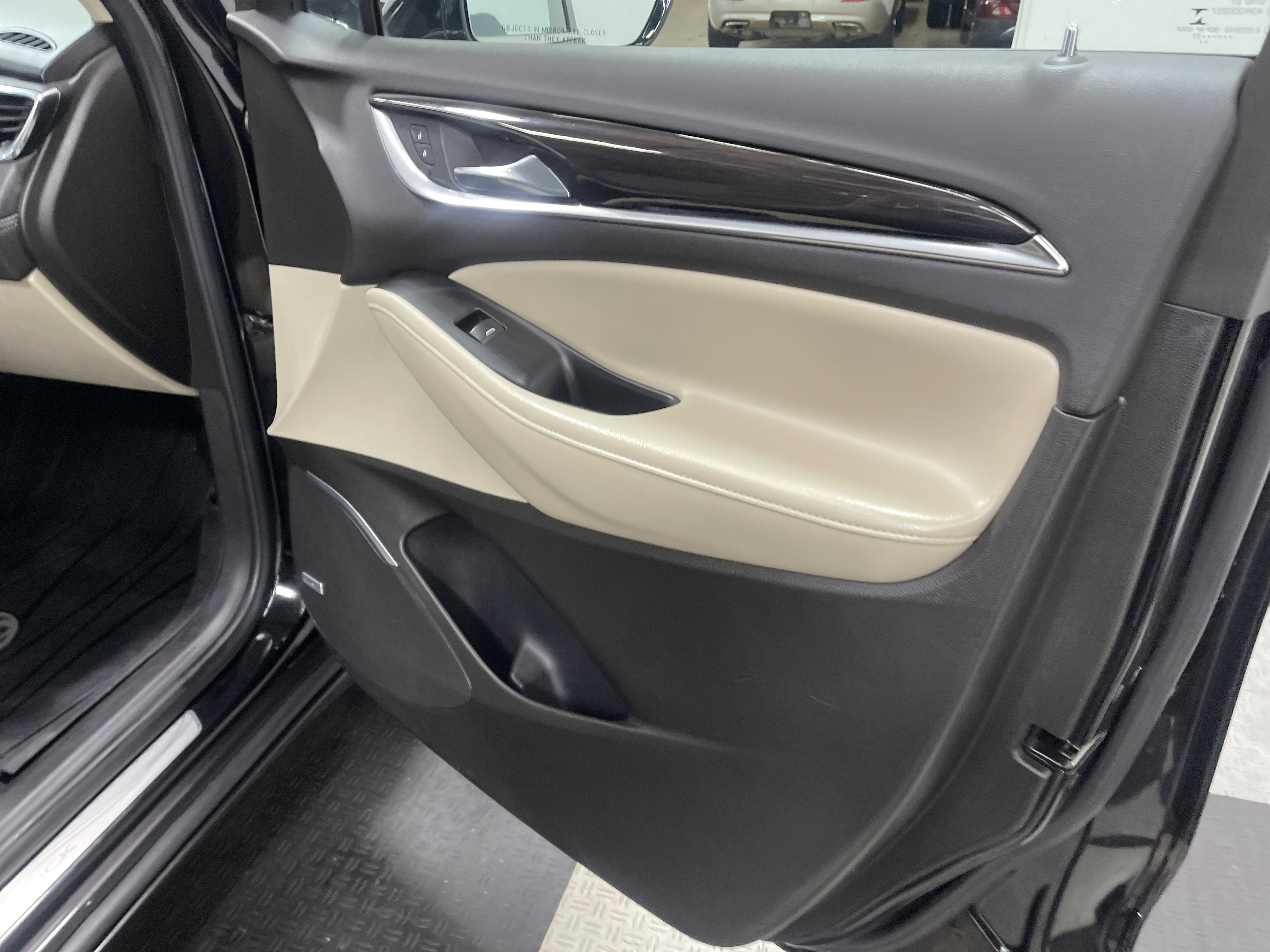 Used 2021 Buick Enclave Premium w/ Sun and Sites Package FWD image 25