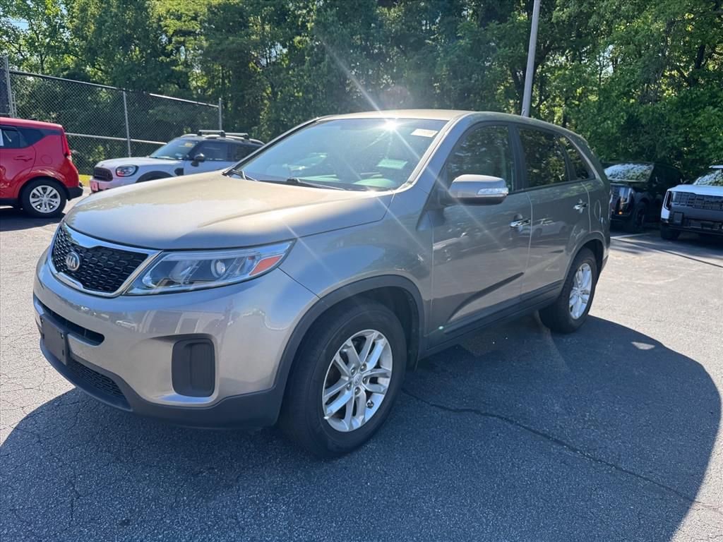 Used 2014 Kia Sorento LX FWD image 9