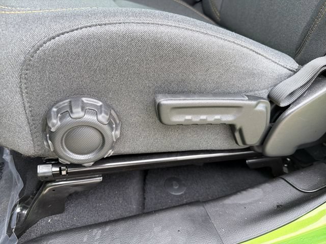 Used 2025 Jeep Wrangler Unlimited Sport AWD/4WD image 14