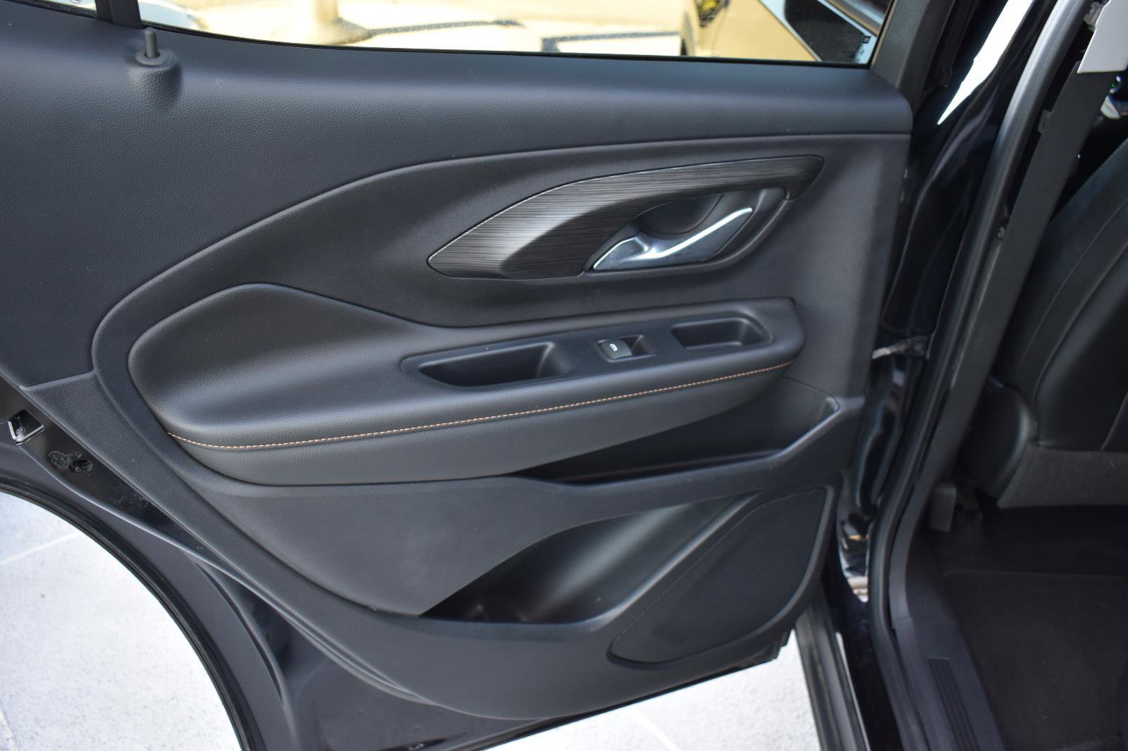 Used 2020 GMC Terrain SLT image 37