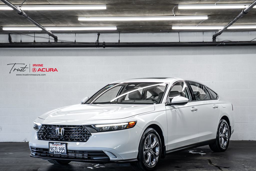 Used 2023 Honda Accord EX image 1