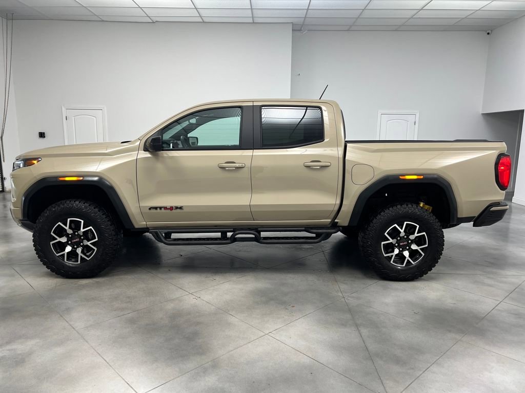 Used 2024 GMC Canyon AT4X image 4