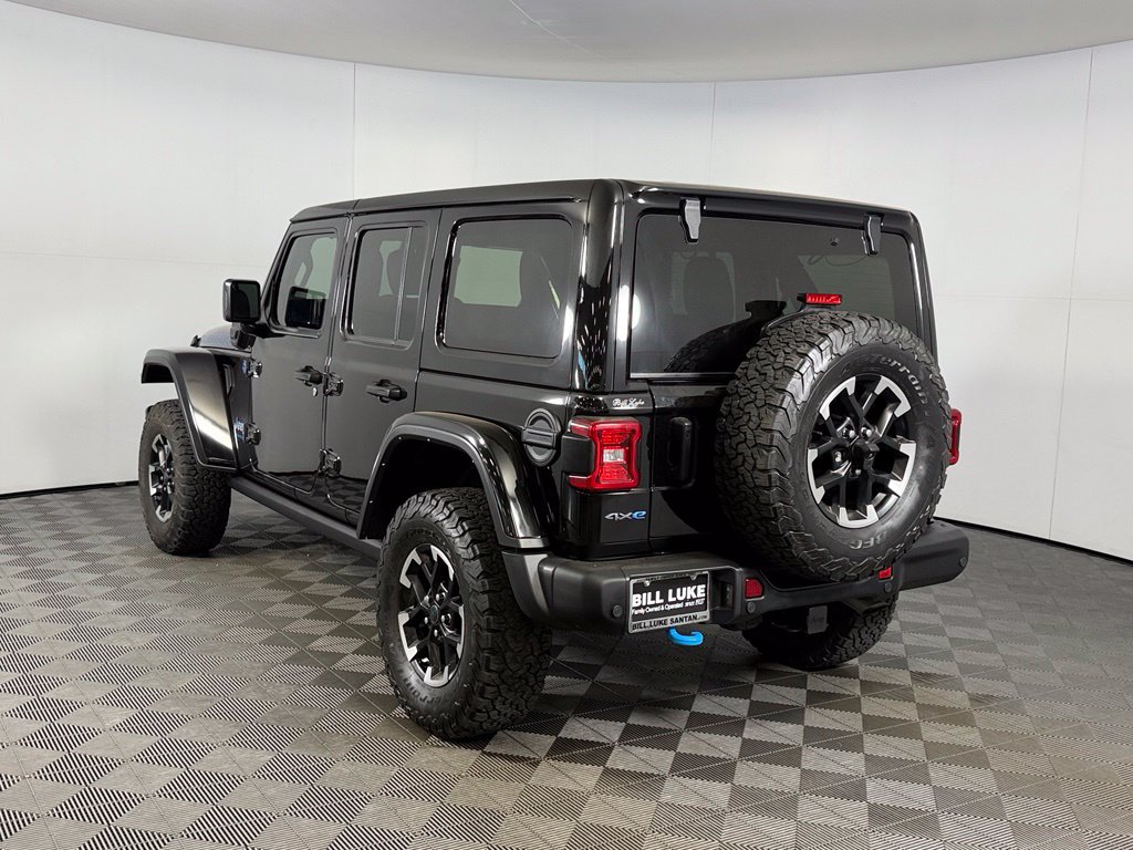 Used 2024 Jeep Wrangler Unlimited Rubicon 4xe AWD/4WD image 9