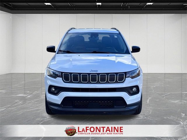Used 2022 Jeep Compass Latitude image 8