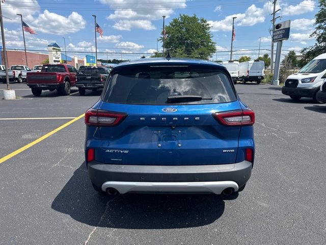 Used 2023 Ford Escape Active w/ Tech Pack #2 AWD/4WD image 6