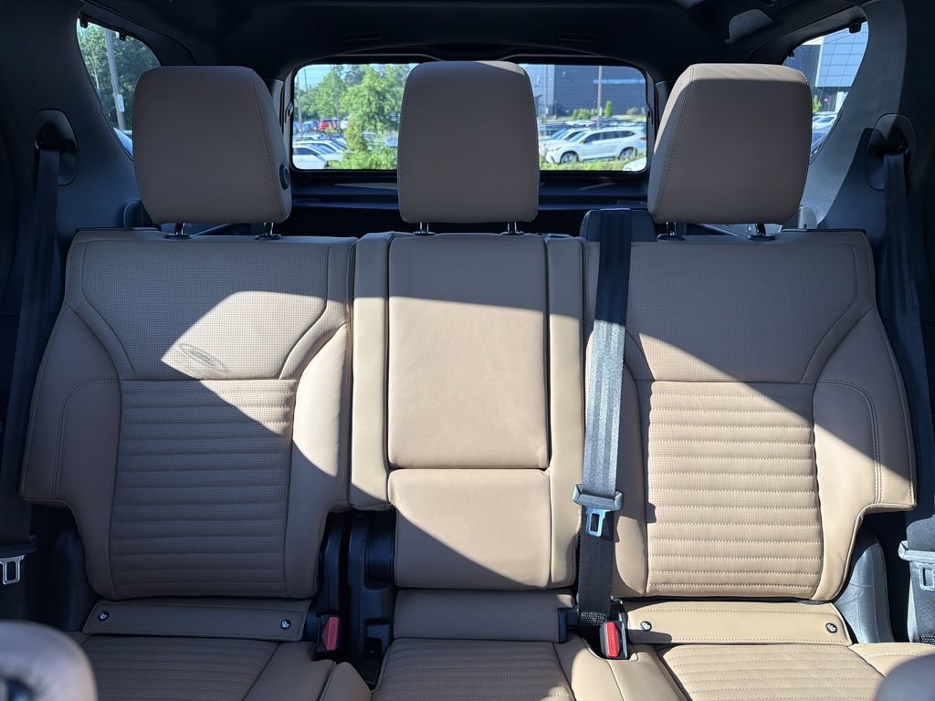 New 2026 Land Rover Discovery Dynamic SE AWD/4WD image 27