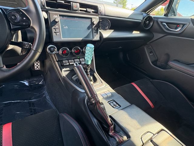 Used 2024 Subaru BRZ Limited RWD image 17