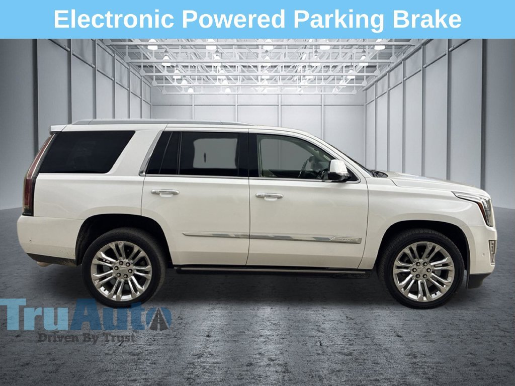 Used 2017 Cadillac Escalade Premium Luxury w/ LPO, Radiant Package AWD/4WD image 9