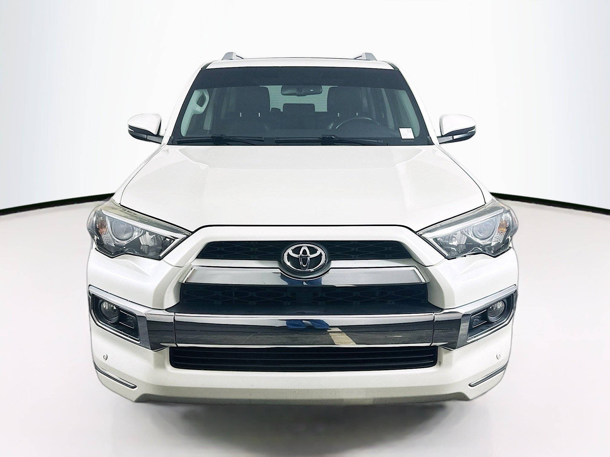 Used 2016 Toyota 4Runner Limited RWD image 2