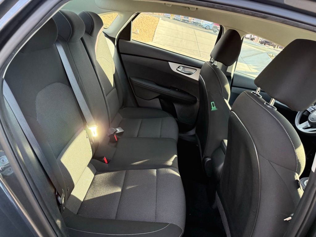 Used 2023 Kia Forte LXS image 14