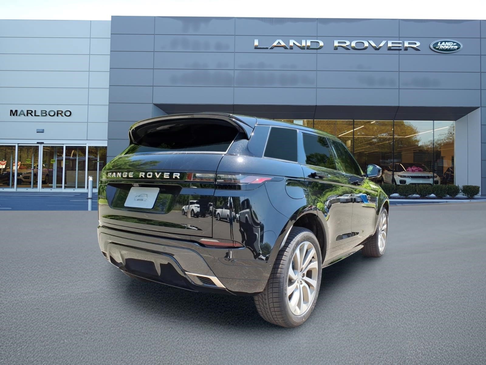 New 2026 Land Rover Range Rover Evoque Hoxton AWD/4WD image 2