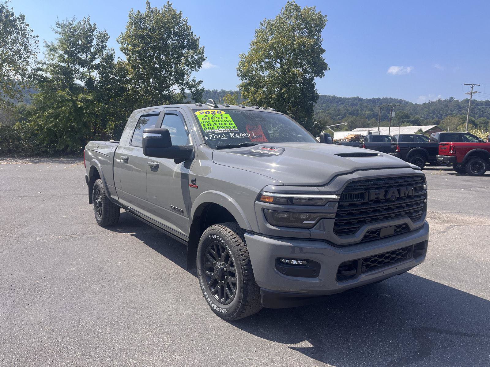 Used 2026 RAM 2500 Limited AWD/4WD image 2