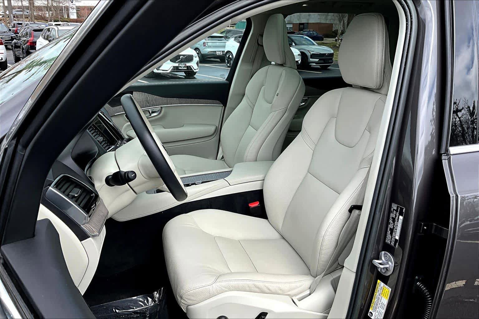 Certified 2023 Volvo XC90 B6 Plus w/ Protection Package Premier AWD/4WD image 9
