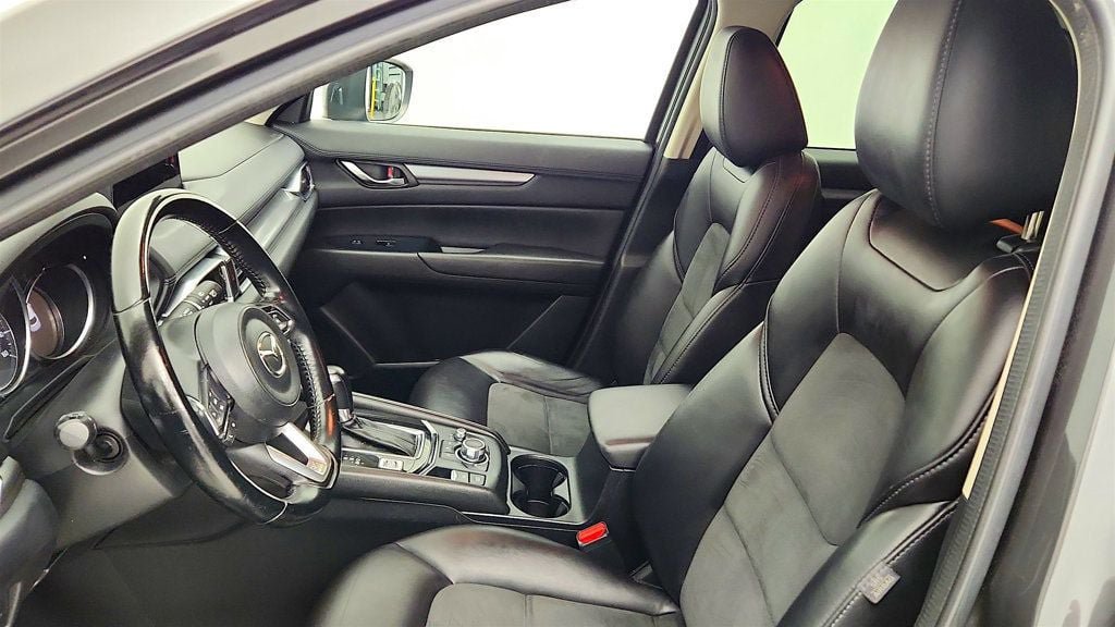 Used 2018 MAZDA CX-5 Touring FWD image 12