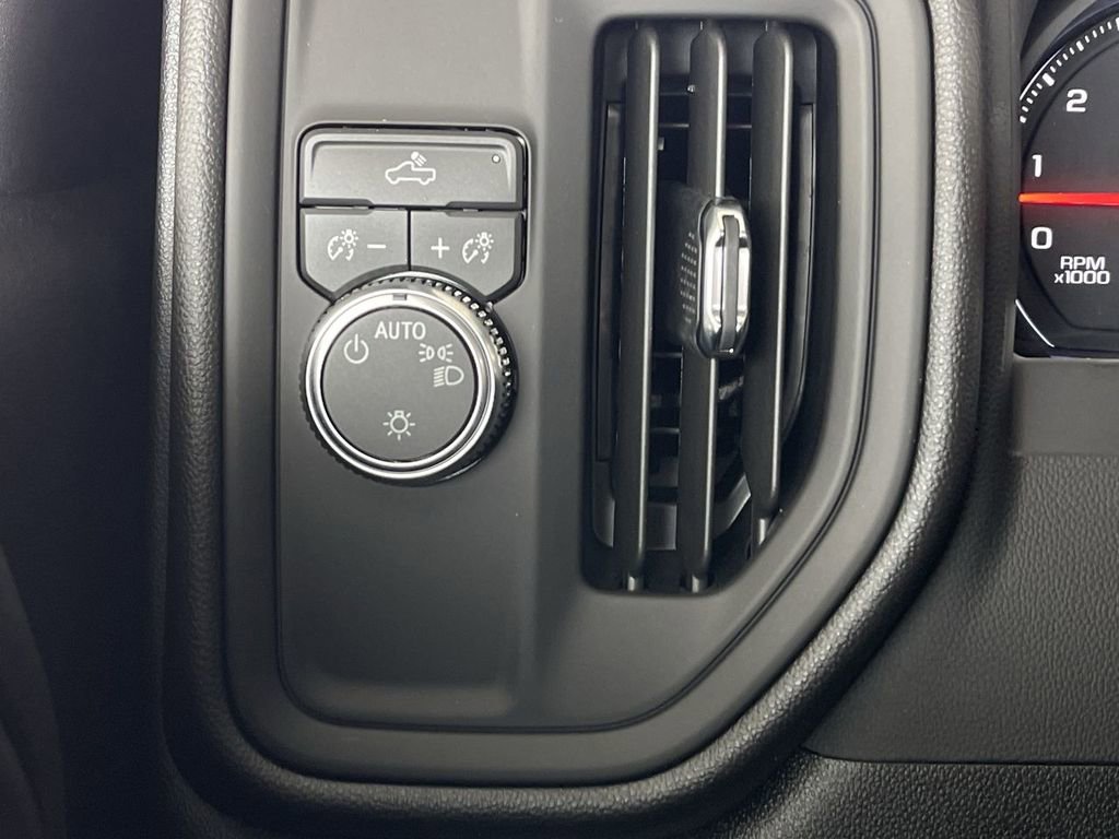 New 2026 GMC Sierra 2500 Pro w/ Convenience Package RWD image 17