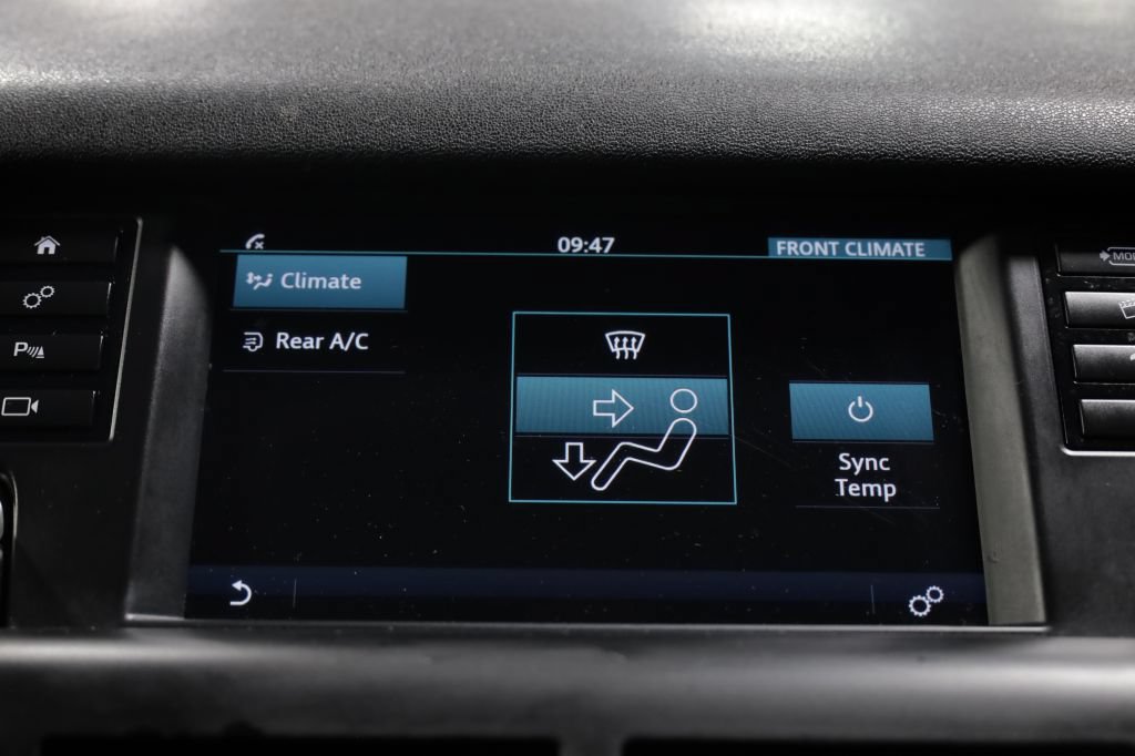 Used 2017 Land Rover Discovery Sport SE AWD/4WD image 42