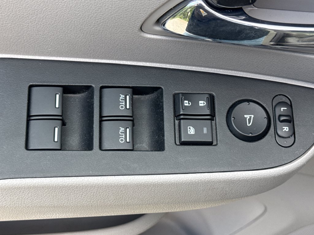 Used 2015 Honda Odyssey EX-L image 14