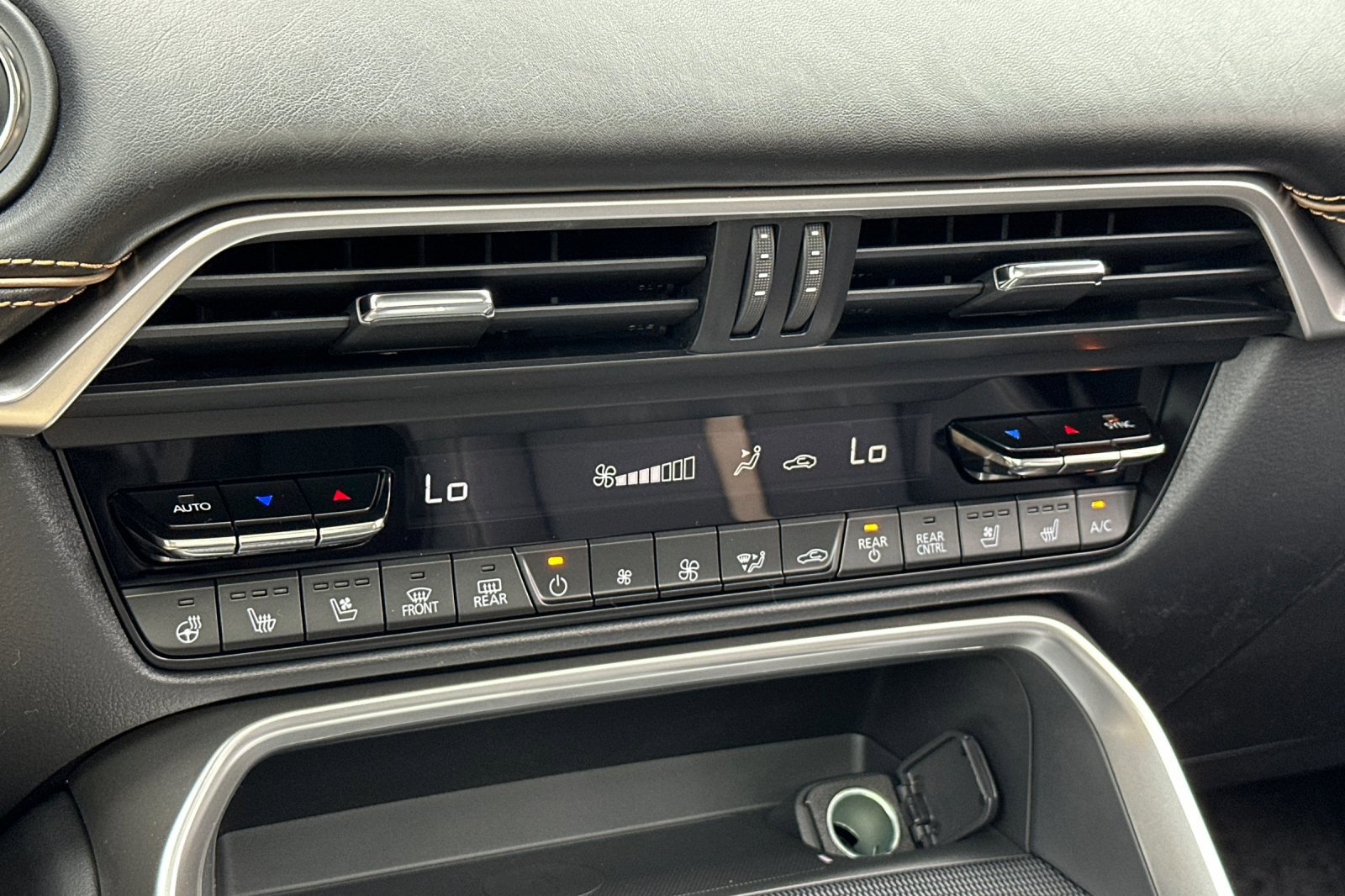 New 2026 MAZDA CX-90 Plug-In Hybrid w/ Premium Plus image 26