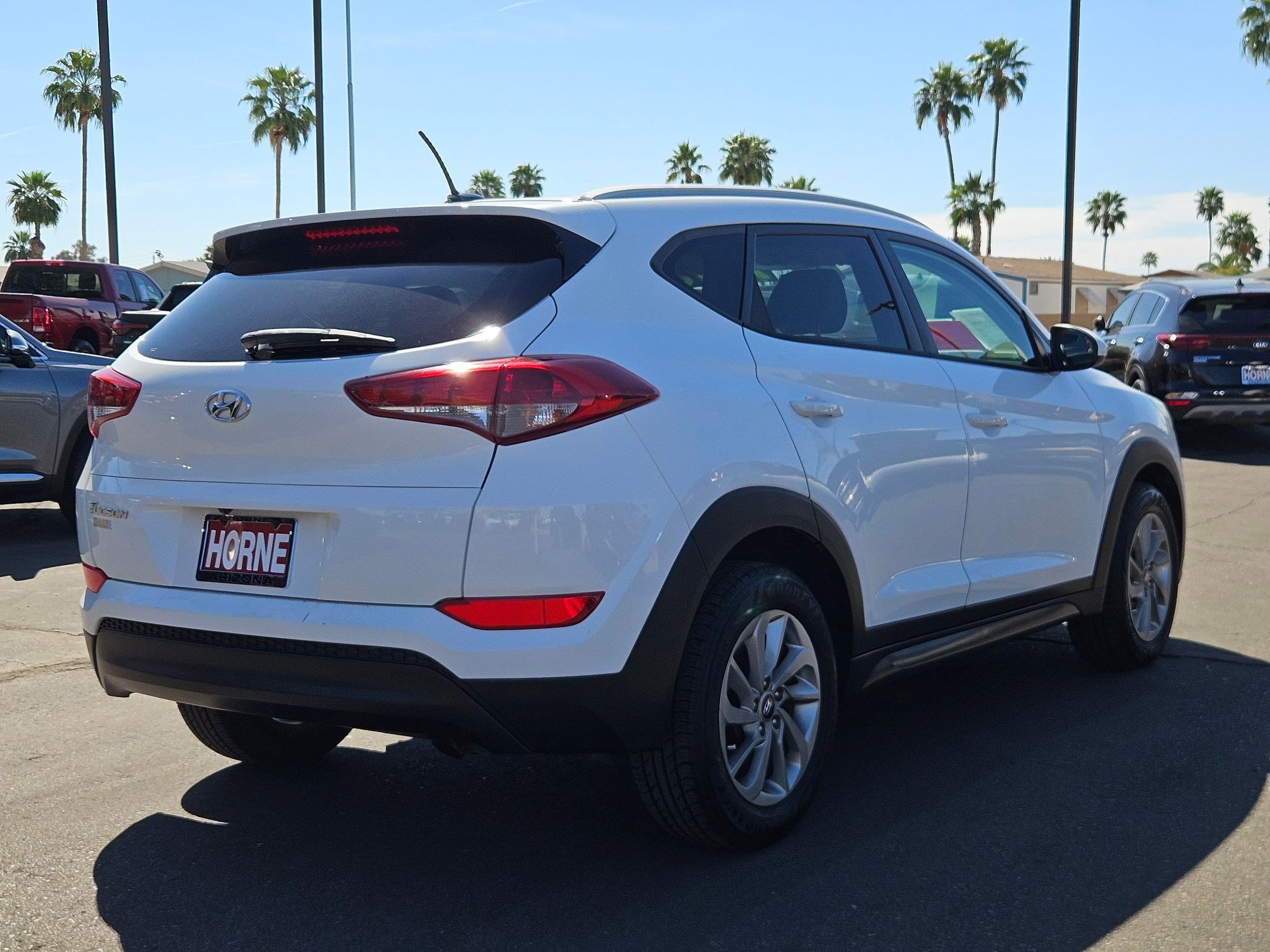 Used 2016 Hyundai Tucson SE w/ Option Group 02 FWD image 5