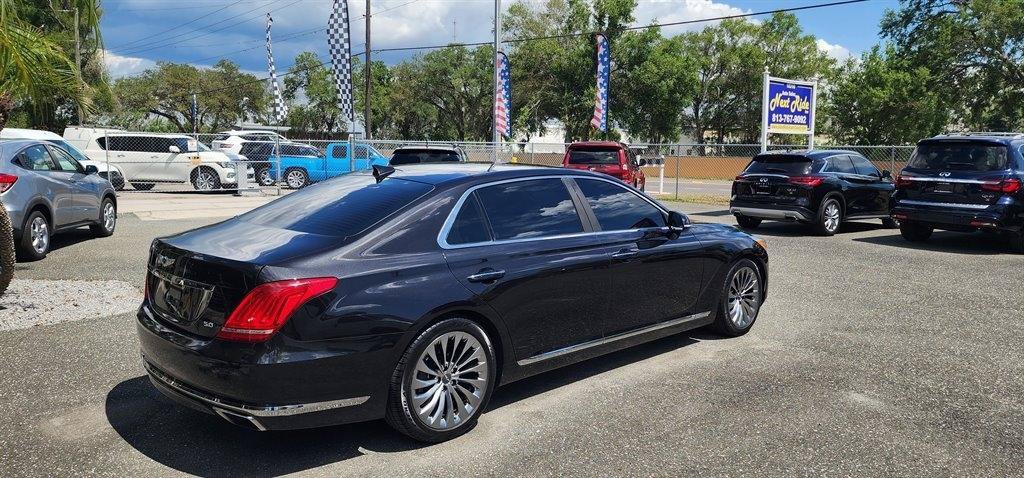 Used 2018 Genesis G90 5.0 Ultimate RWD image 13