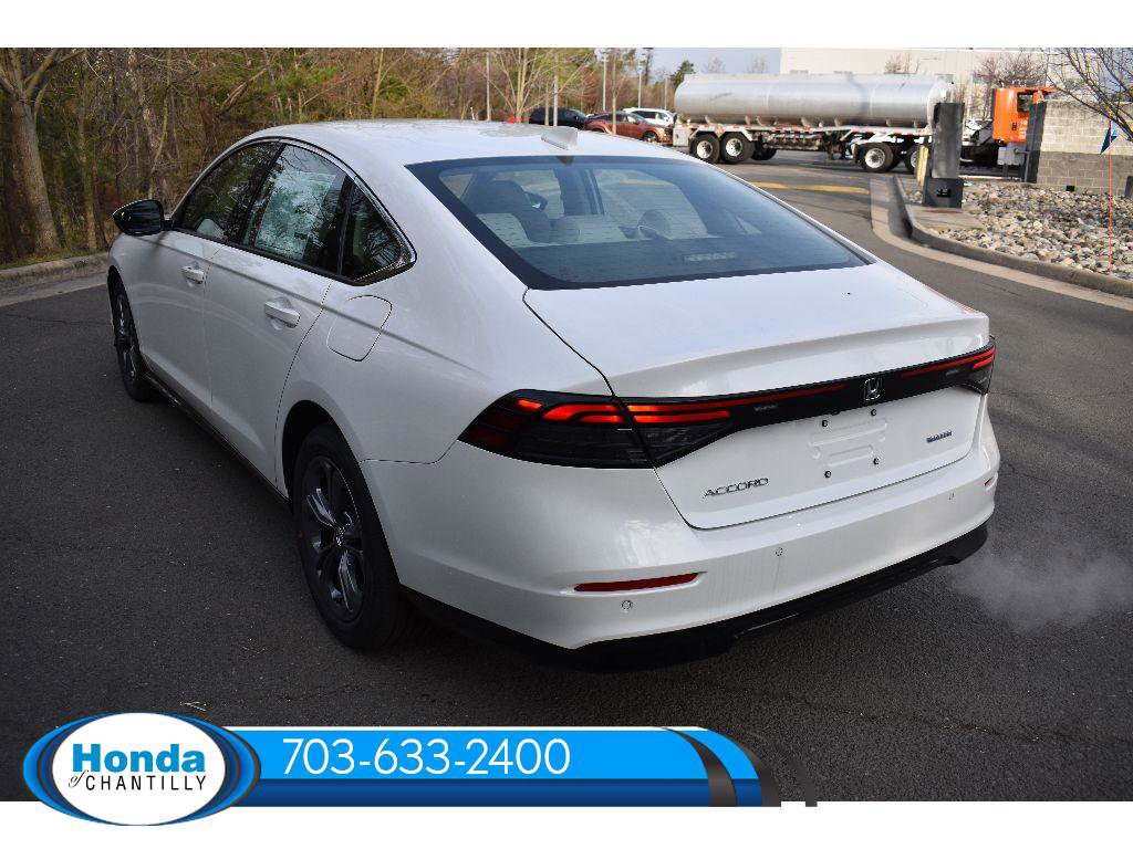 New 2026 Honda Accord Hybrid EX-L image 5