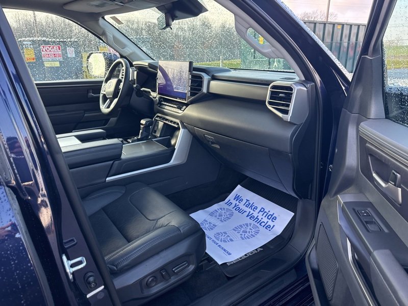 Used 2024 Toyota Sequoia SR5 image 25