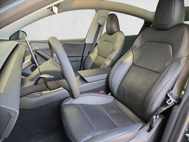 Used 2026 Tesla Model Y AWD image 17